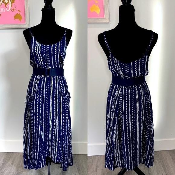 Cabi Cinched Waist Belted Long Sides Dress (S) - Picture 1 of 8